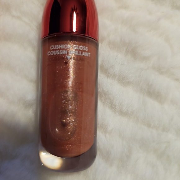 O/S Lip Snatcher - Hydrating Liquid Lipstick and Lip Gloss Duo - Mutha Starr - Picture 3 of 3